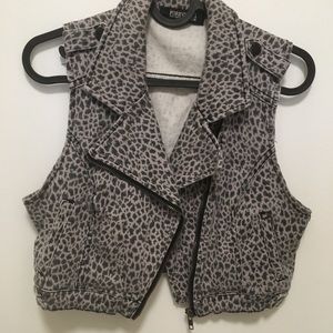 Forever 21 Denim Leopard Print Vest